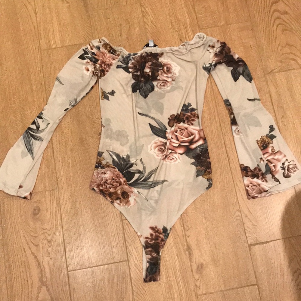 Floral off the shoulder bodysuit